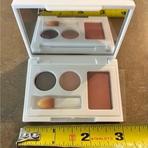 Elizabeth Arden Dual-Tone Eyeshadow Palette